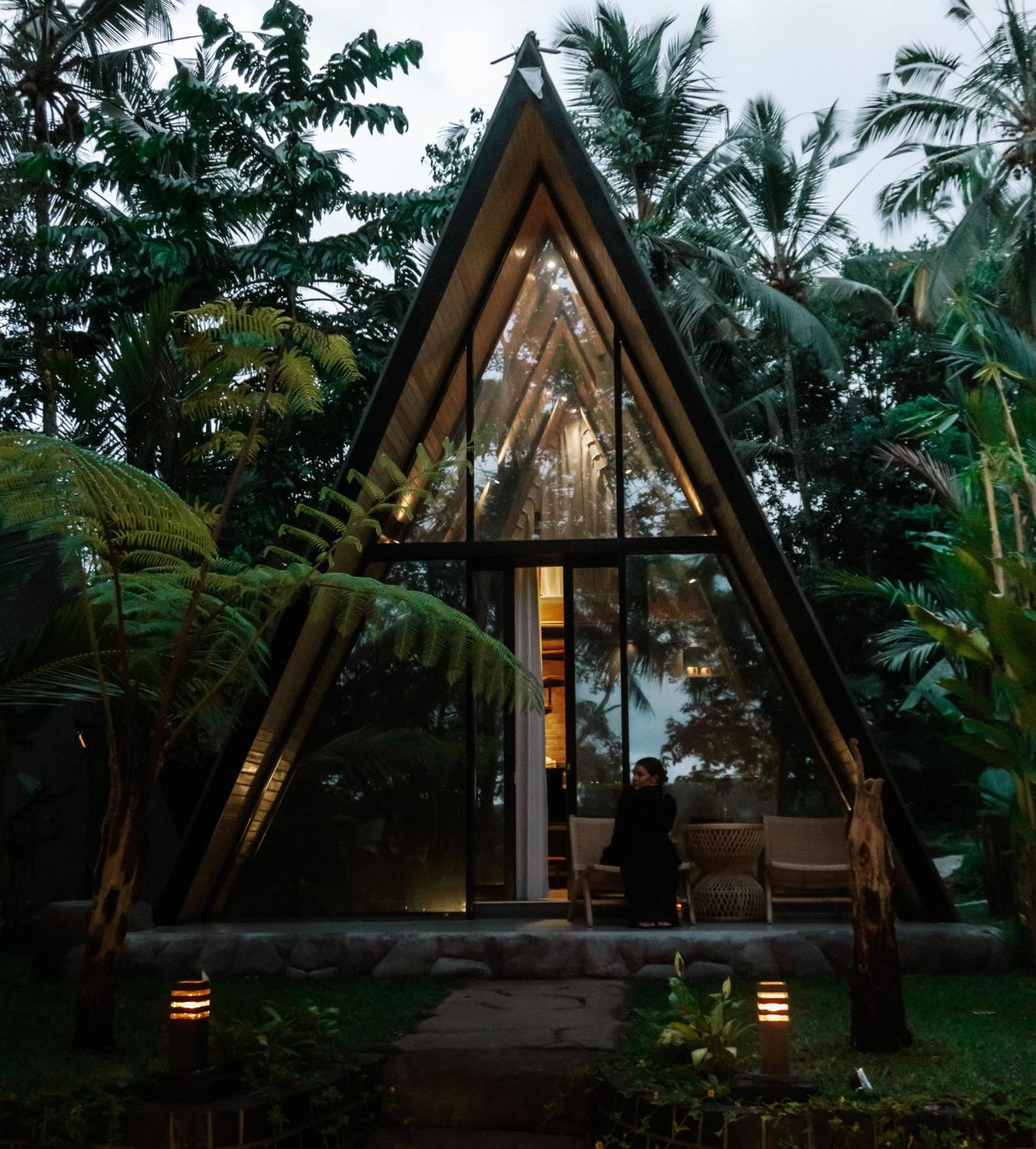 Villa Delta Casa Ubud-jungle With Volcano View & Hot Tub Payangan